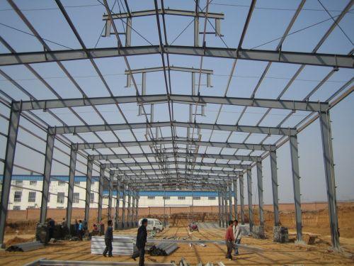 鋼結(jié)構(gòu)工程現(xiàn)場(chǎng)施工安全措施有哪些？